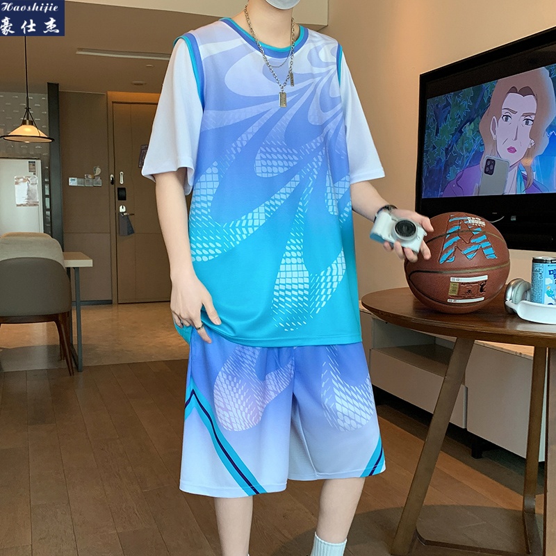 13533845.《百搭潮流》夏季假两件篮球服短袖套装男青少年速干比赛运动服