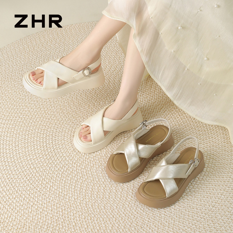 13590653.【ZHR则则】厚底凉鞋露趾搭扣厚底女鞋[PU]