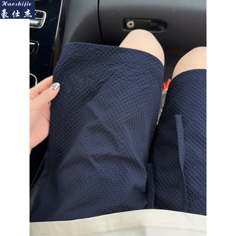 13589059.《简约时尚》夏季新款休闲舒适透气百搭泡泡纱多巴胺五分裤