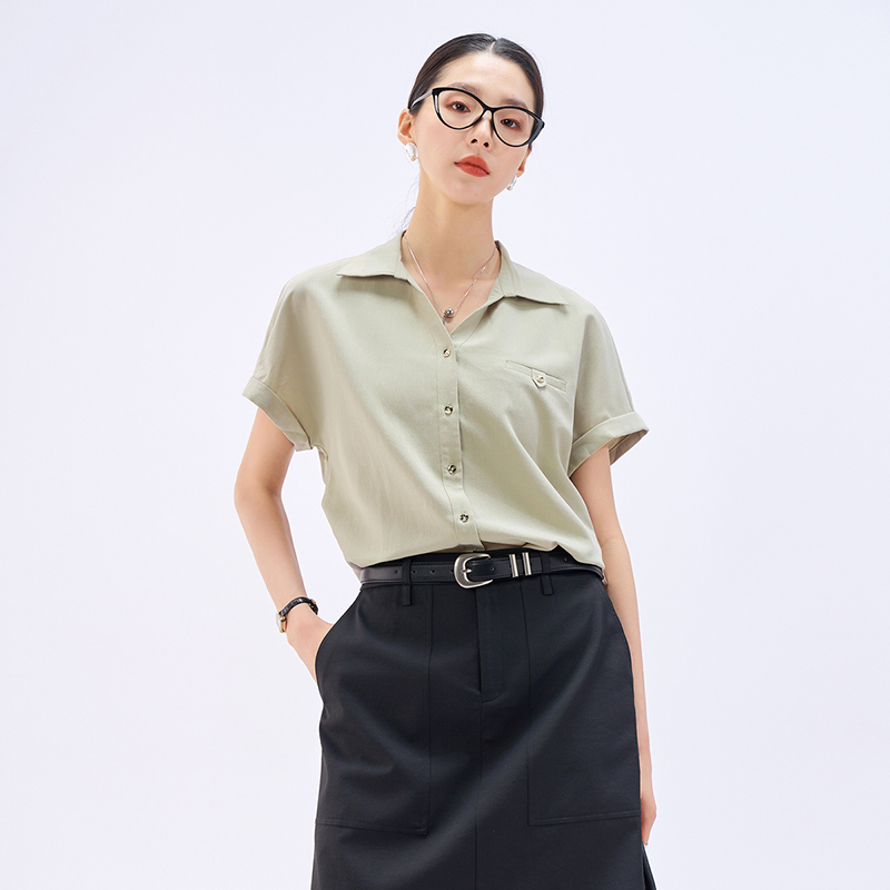 13599003.【娅丽达】简约通勤短袖衬衫女休闲时尚轻薄衬衣女上衣款