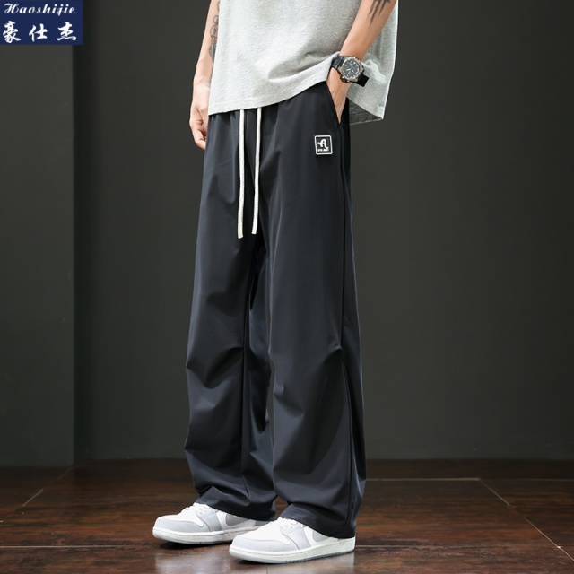 13601139.《百搭潮流》夏季爆款冰丝休闲裤男宽松青少年弯刀裤伞兵裤