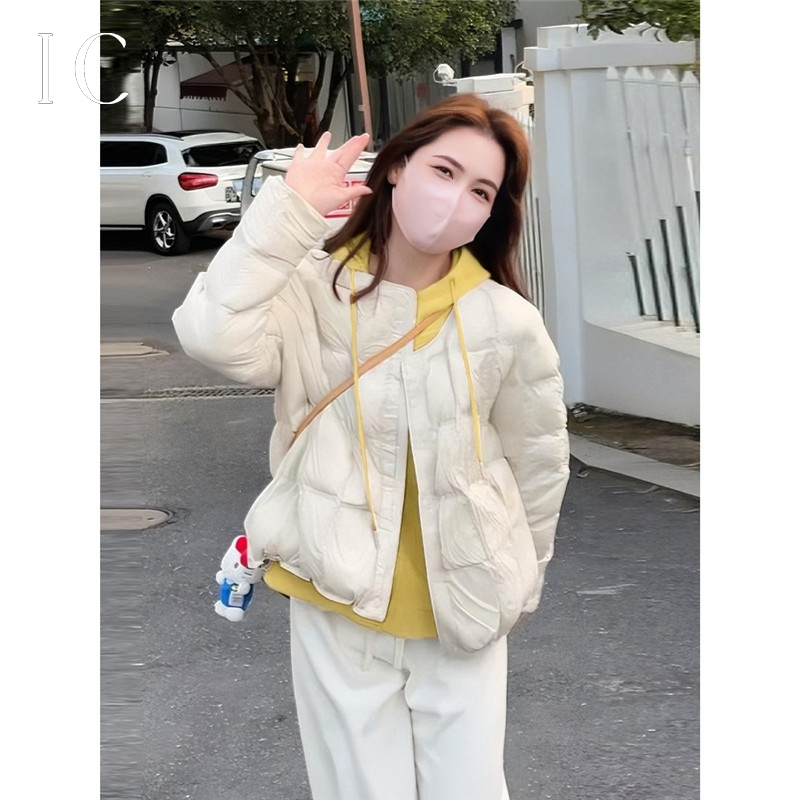 13618470.简约90%鸭绒纯色羽绒服