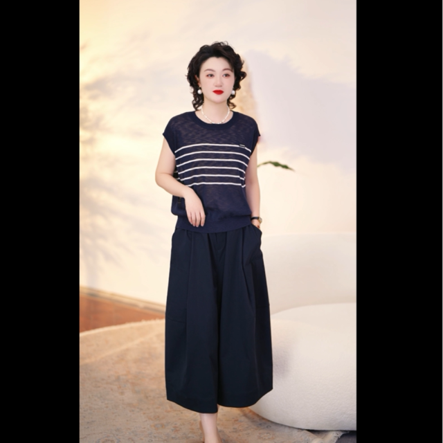 13622256.中年妈妈夏装气质时尚新款洋气中老年女装薄款短袖针织衫上衣