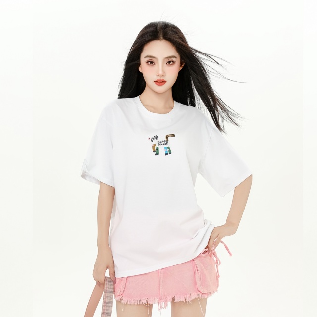 13715443.it ccaabb春夏卡通小马刺绣宽松休闲百搭圆领ins减龄T恤女