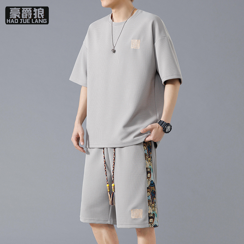 13633582.套装男士夏季休闲短袖短裤男生酷帅穿搭大码运动服一整套