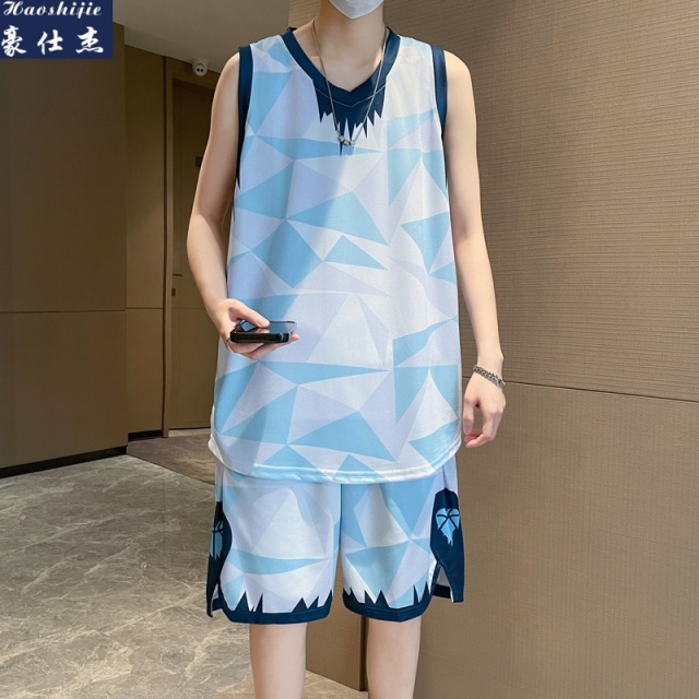 13638850.《休闲速干》夏季篮球服套装青少年速干运动背心短裤比赛训练服