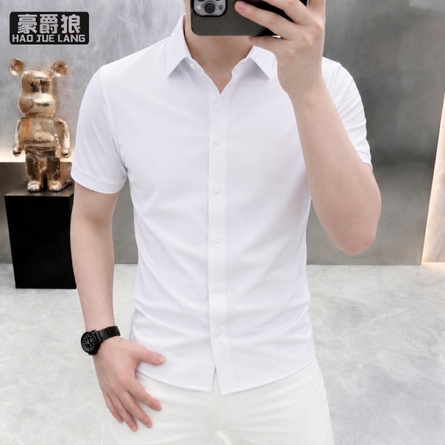 13654380.新款夏季冰丝短袖衬衫男修身韩版高级男装商务男士衬衣免烫寸