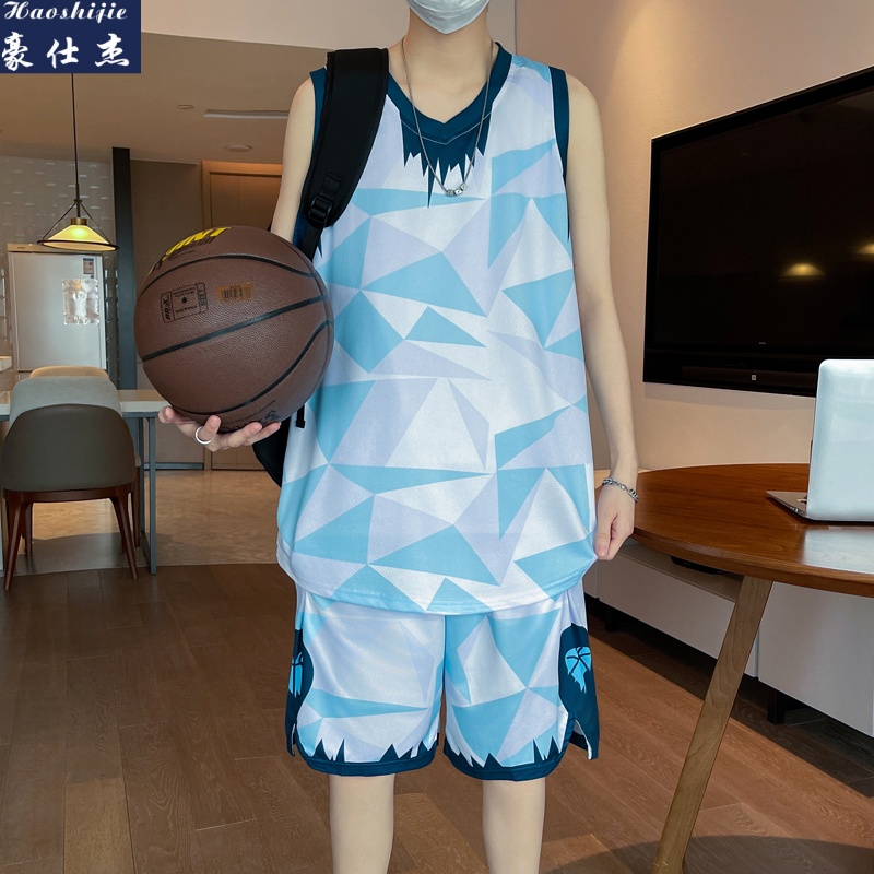 13638850.《休闲速干》夏季篮球服套装青少年速干运动背心短裤比赛训练服