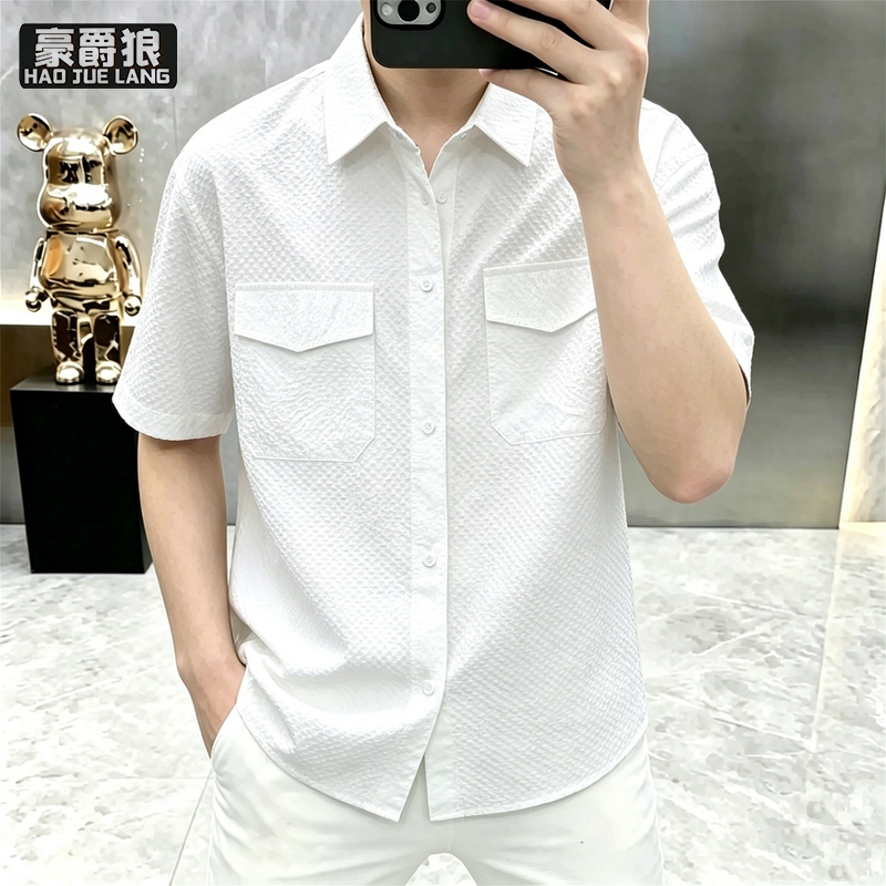 13654404.日系慵懒风泡泡纱格子衬衫男舒适夏季新款宽松翻领短袖衬衣外套潮