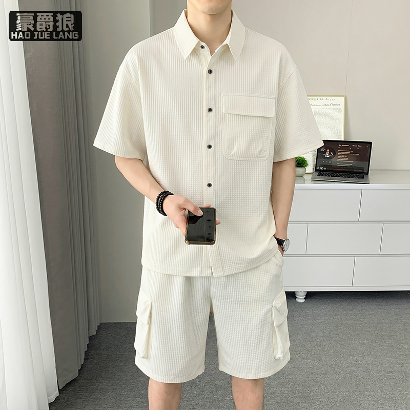 13654416.夏季套装男士短袖衬衫潮牌酷帅气穿搭冰丝半袖宽松衬衣短裤一整套