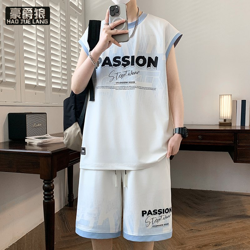 13654434.夏季穿搭学生时尚潮流两件套个性字母印花设计宽松透气男生套装