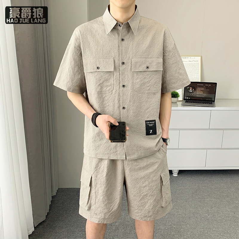 13654420.工装衬衫男套装夏季潮冰丝短袖短裤穿搭配帅气男装休闲运动一整套