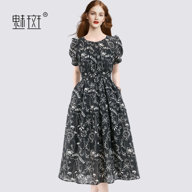 13655756.魅斑印花连衣裙修身裙子