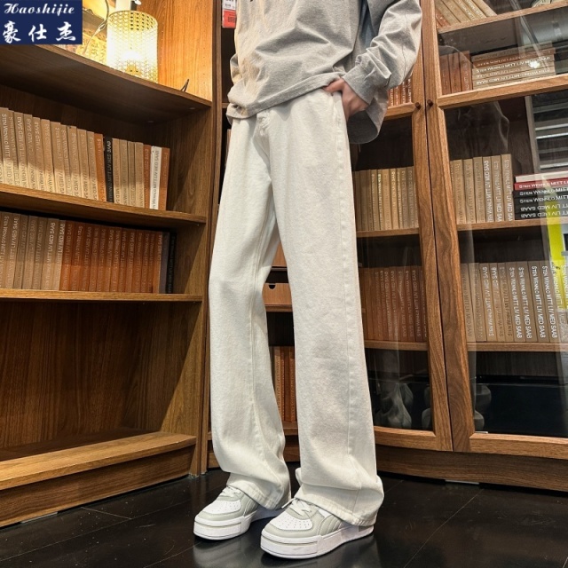 13661869.《简约时尚》春夏爆款青少年休闲宽松微喇牛仔裤