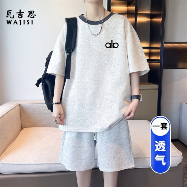13666208.冰丝短袖t恤男孩初高中学生青少年大童夏装潮牌运动两件套装帅气