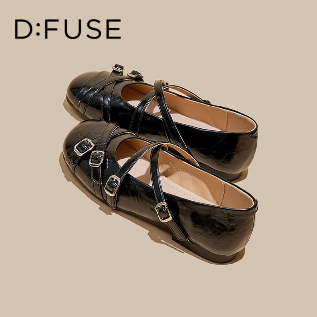 13670015.墨斯本D:Fuse/迪芙斯新款方头舒适平底女单鞋星期六集团DFE111114J