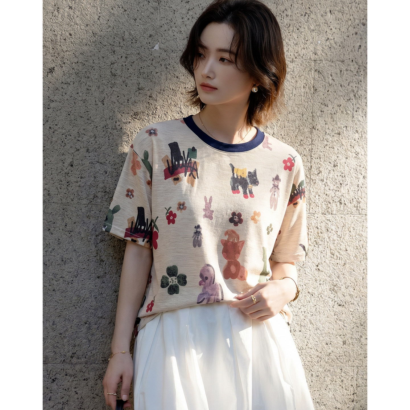 13671593.【童趣一"夏"】夏季卡通涂鸦印花撞色圆领短袖舒适显瘦女式t恤