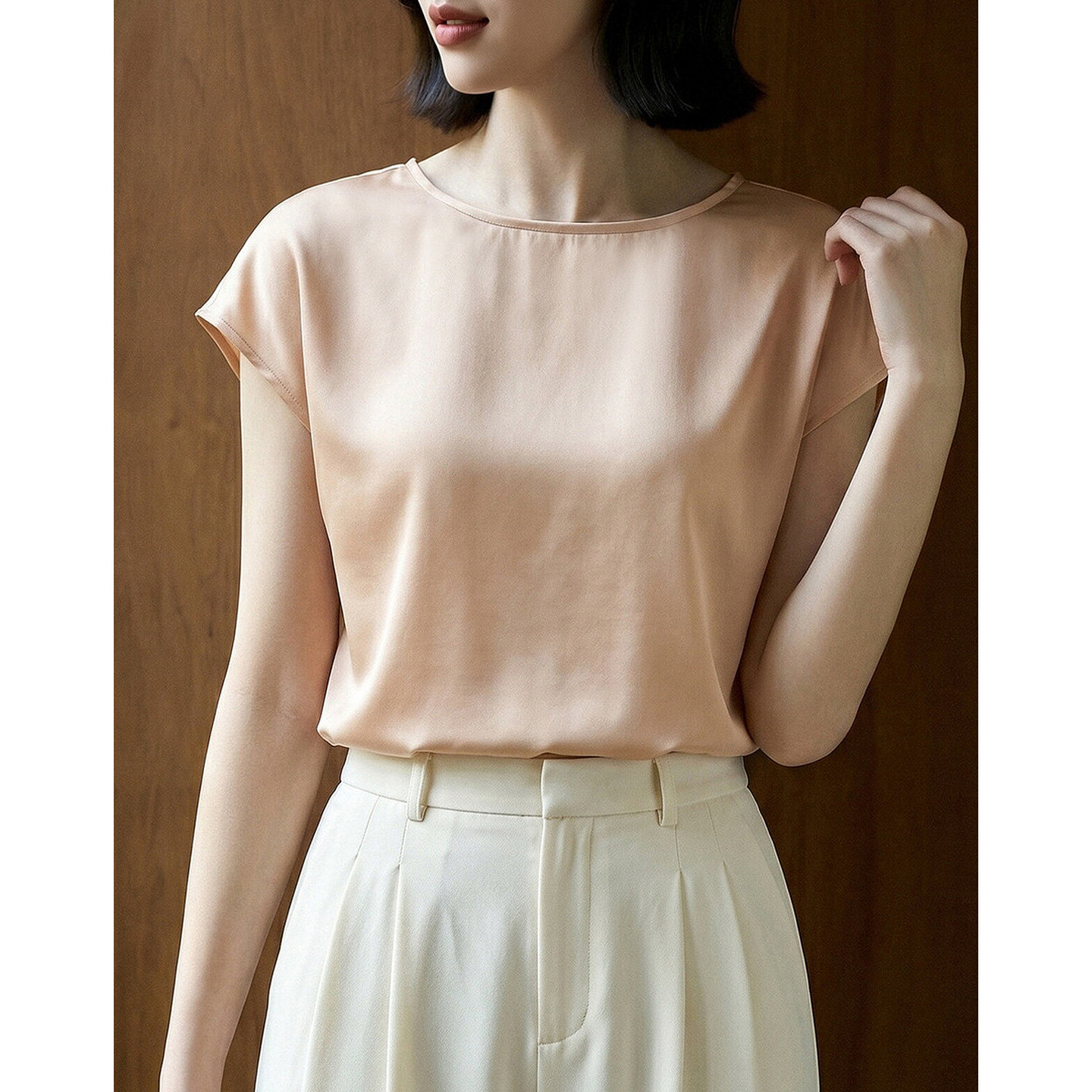 13671559.【流光溢彩桑蚕丝】夏季高奢风圆领短袖宽松直筒显瘦衬衫女小个子