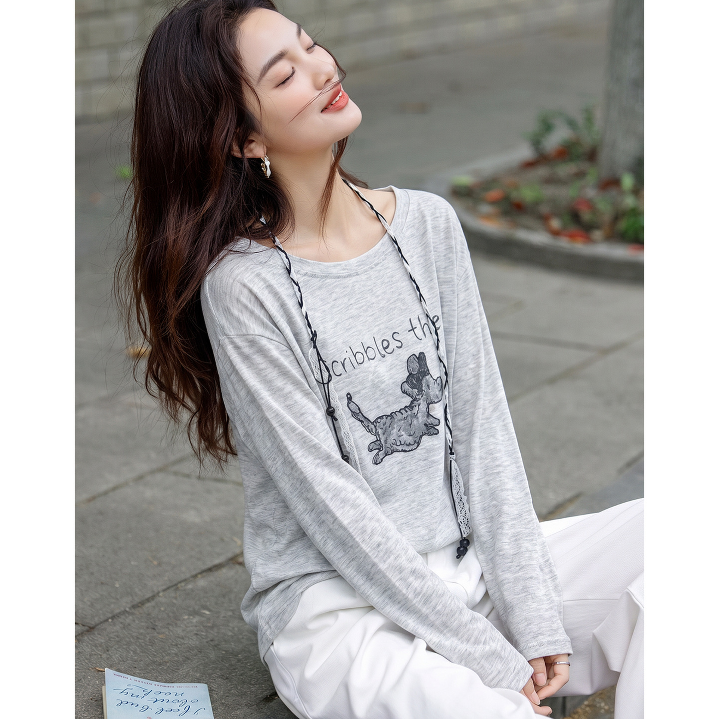 13671632.【清爽莱赛尔】夏季甜美风印花大圆领长袖罩衫含腰带时尚女式t恤