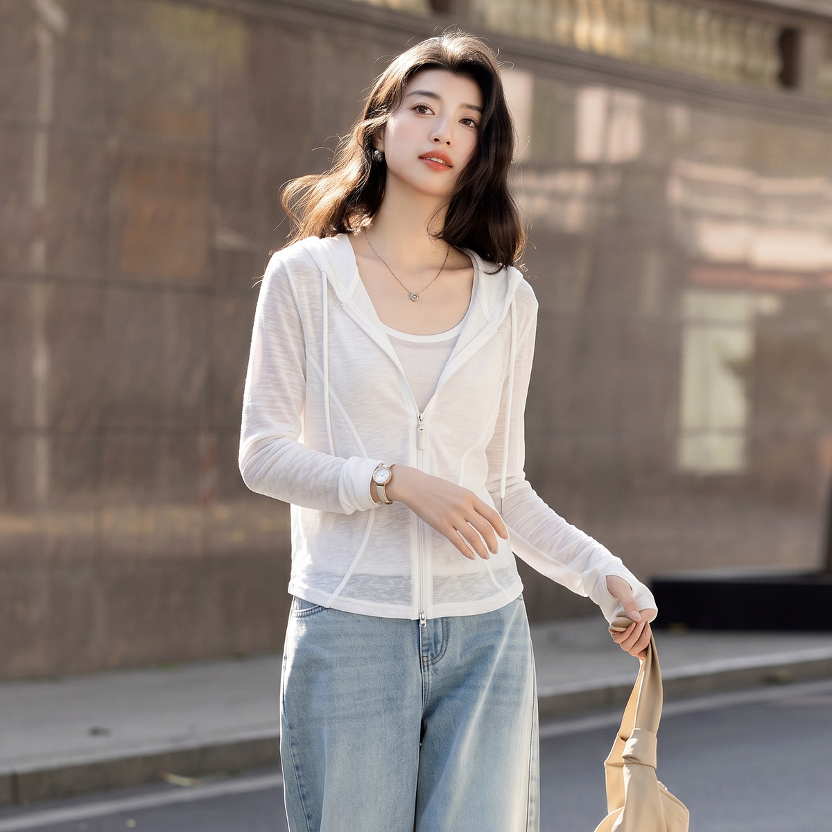 13671634.【清爽莱赛尔】夏季通勤休闲假两件拼接连帽轻薄短款显瘦女式外套