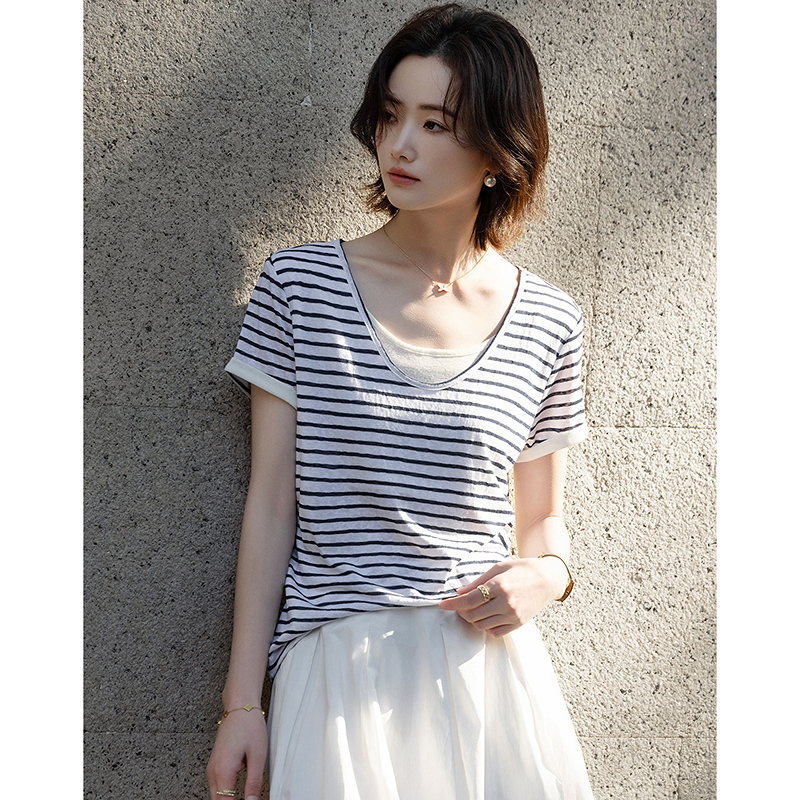 13414863.【清爽莱赛尔】夏季高弹复古假两件撞色条纹显瘦藏肉t恤女高级感