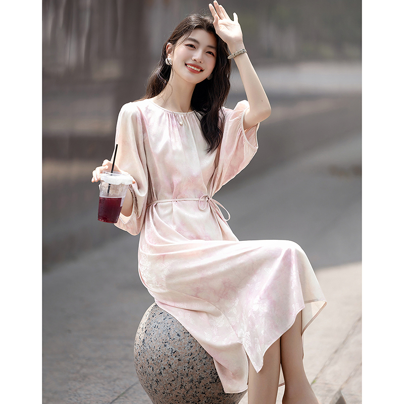 13673286.【浪漫复兴】夏季法式复古风暗提花腰带中袖A字藏肉女式连衣裙