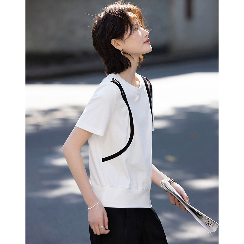 13233478.【高支呼吸棉】夏季设计感撞色分割线撞色镂空显瘦t恤女高级感