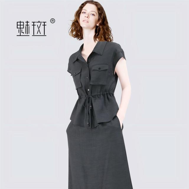 13674363.魅斑藏青色polo领收腰上衣半身裙套装两件