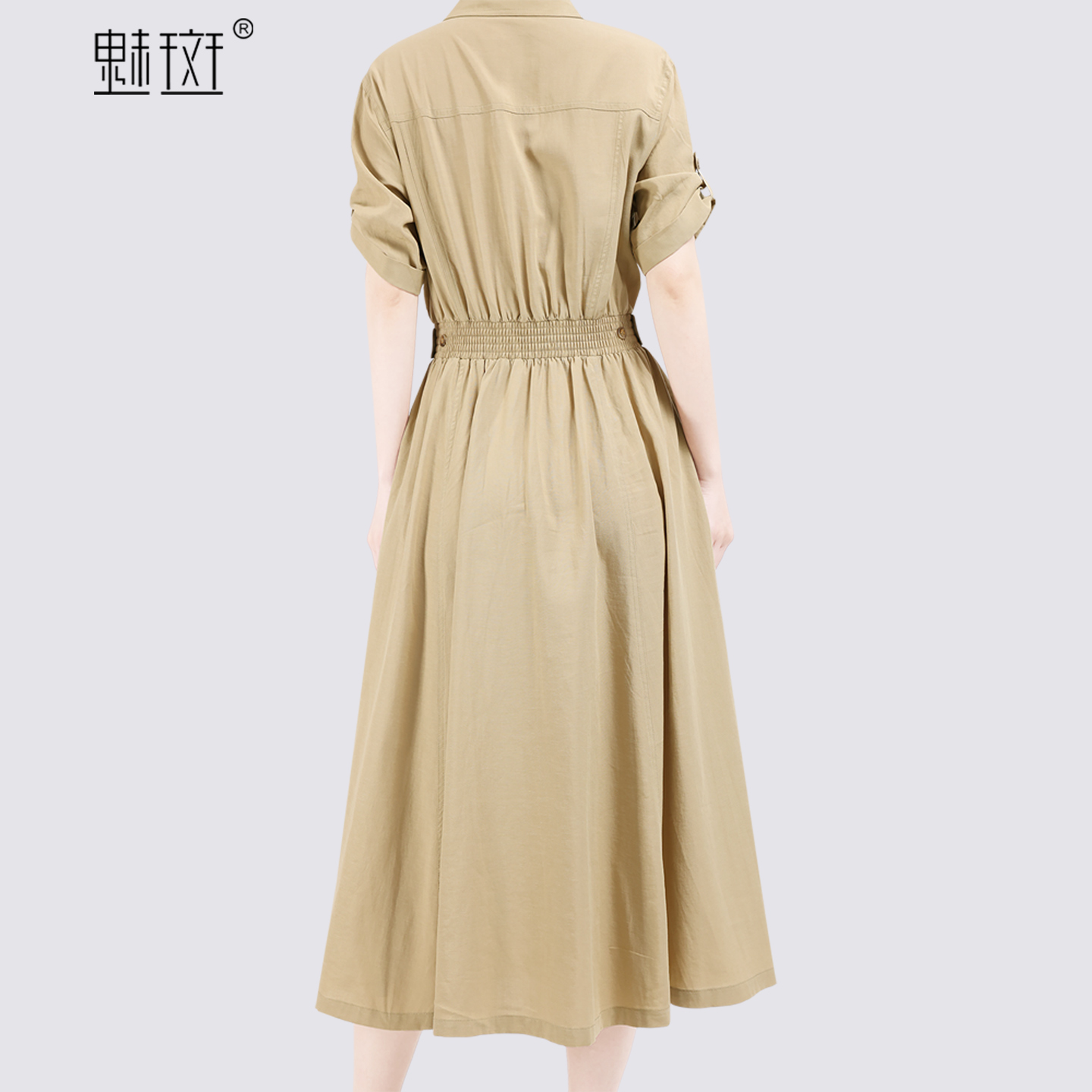 13674356.魅斑短袖连衣裙卡其色衬衫裙