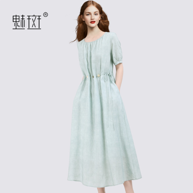 13674369.魅斑圆领天丝连衣裙时尚串珠系带裙子