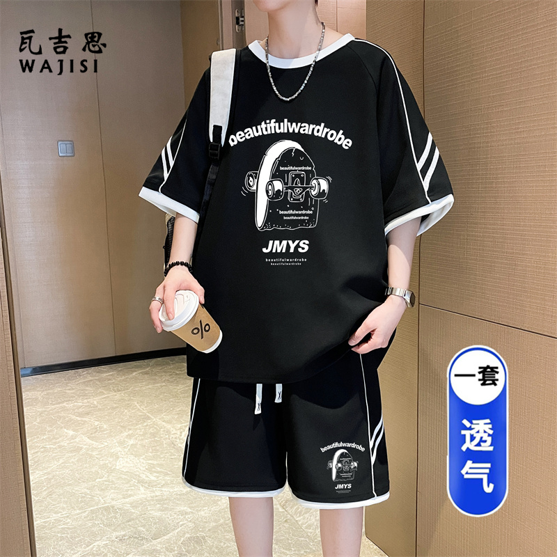 13676579.夏季上新休闲运动套装青少年条纹设计薄款宽松短袖短裤两件套