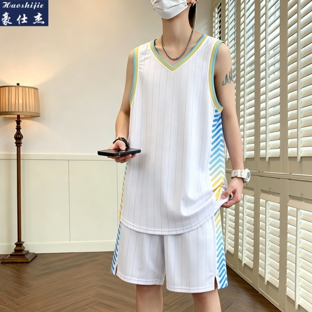 13678567.《舒适透气》夏季男士速干排汗篮球服套装条纹无袖运动两件套