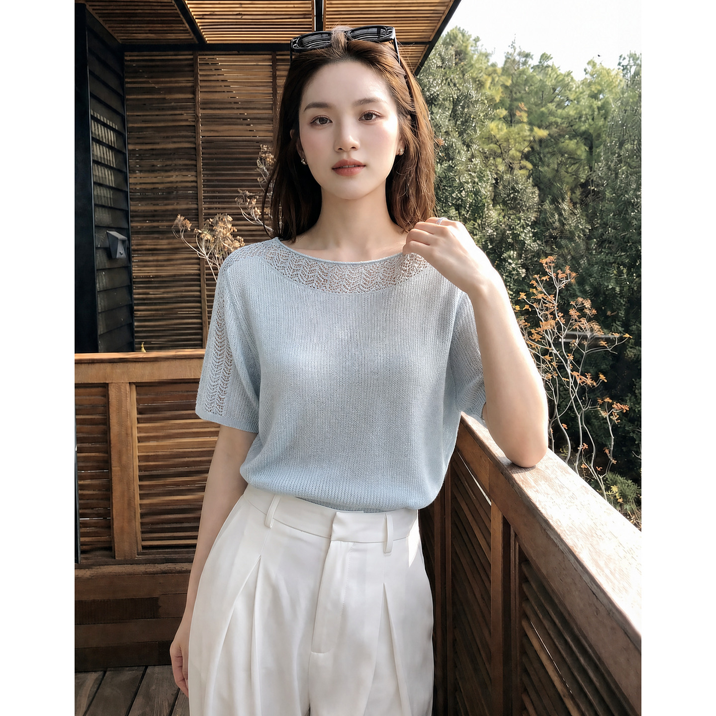 13681993.【含亚麻莱赛尔】夏季简约风圆领镂空提花显瘦宽松针织衫女小个子