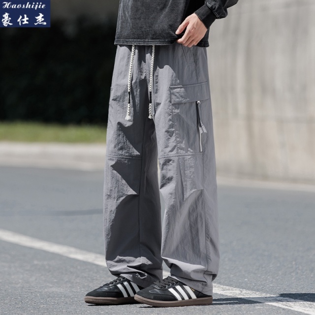13681647.《休闲时尚》春季高街伞兵工装裤青少年美式男户外休闲裤