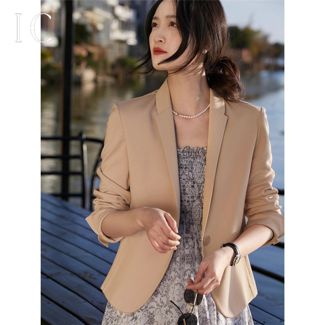 13682458.通勤收腰休闲西装外套