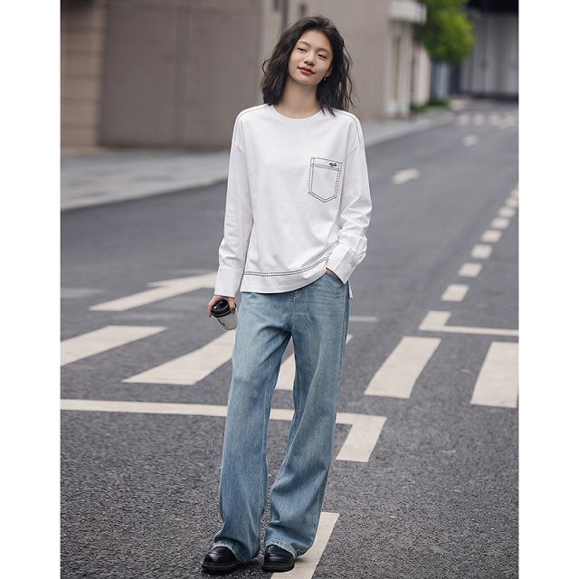 13684186.【丝柔双面100棉】秋季简约圆领撞色走针绣线显瘦t恤女小个子