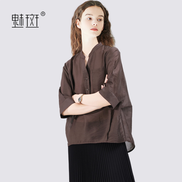 13684236.魅斑咖色V领衬衫衬衣