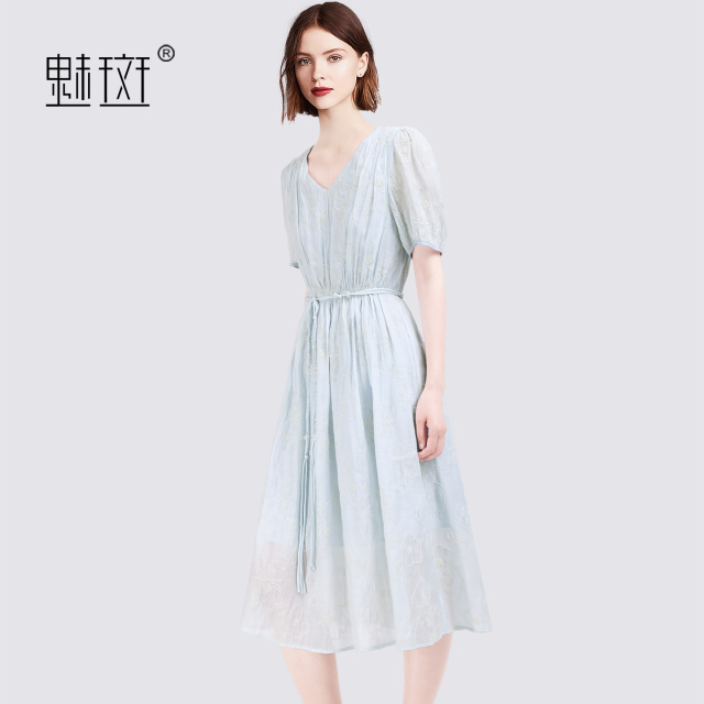 13684212.魅斑V领连衣裙A字裙