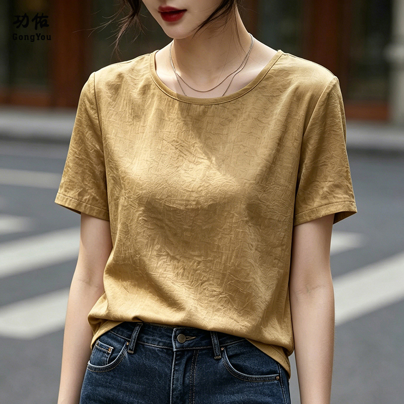 13685663.【功佑】丝滑缎面圆领褶皱短袖