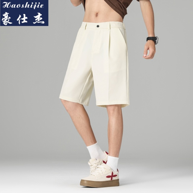 13691690.《休闲舒适》夏季爆款时尚潮流冰丝简约男半松紧西装小短裤