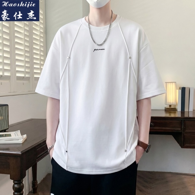 13691689.《百搭潮流》夏季新款圆领绣花短袖t恤男休闲宽松短袖