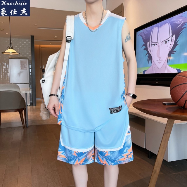 13696188.《舒适透气》夏季新款篮球服两件套简约休闲运动背心短裤套装