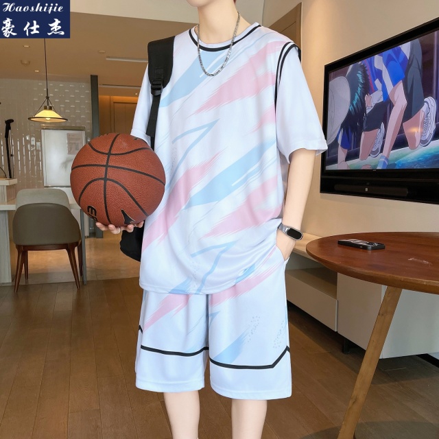 13696181.《简约时尚》夏季新款篮球服休闲时尚运动假两件短袖短裤套装