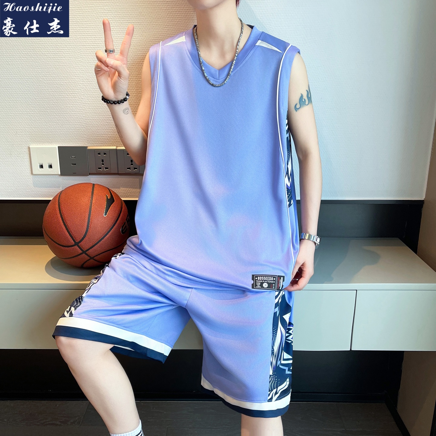 13696189.《舒适透气》夏季新款篮球服两件套休闲运动背心短裤套装