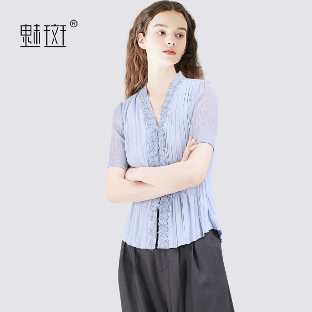 13697194.魅斑蓝色衬衫V领衬衣