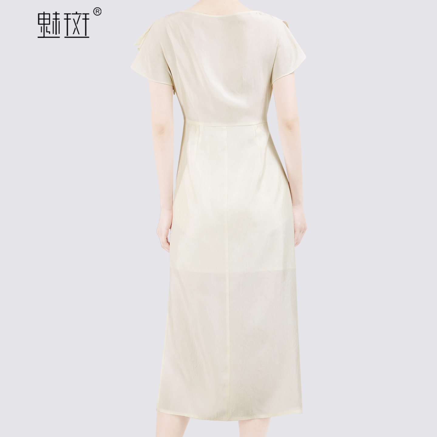13697183.魅斑醋酸连衣裙一步裙