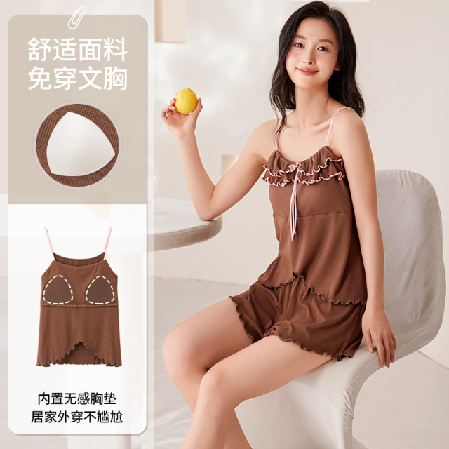 13699443.少宜夏季女士吊带睡衣套装带胸垫免穿文胸冰丝短裤家居服可外穿纯欲风薄款纯欲风背心
带胸垫套装