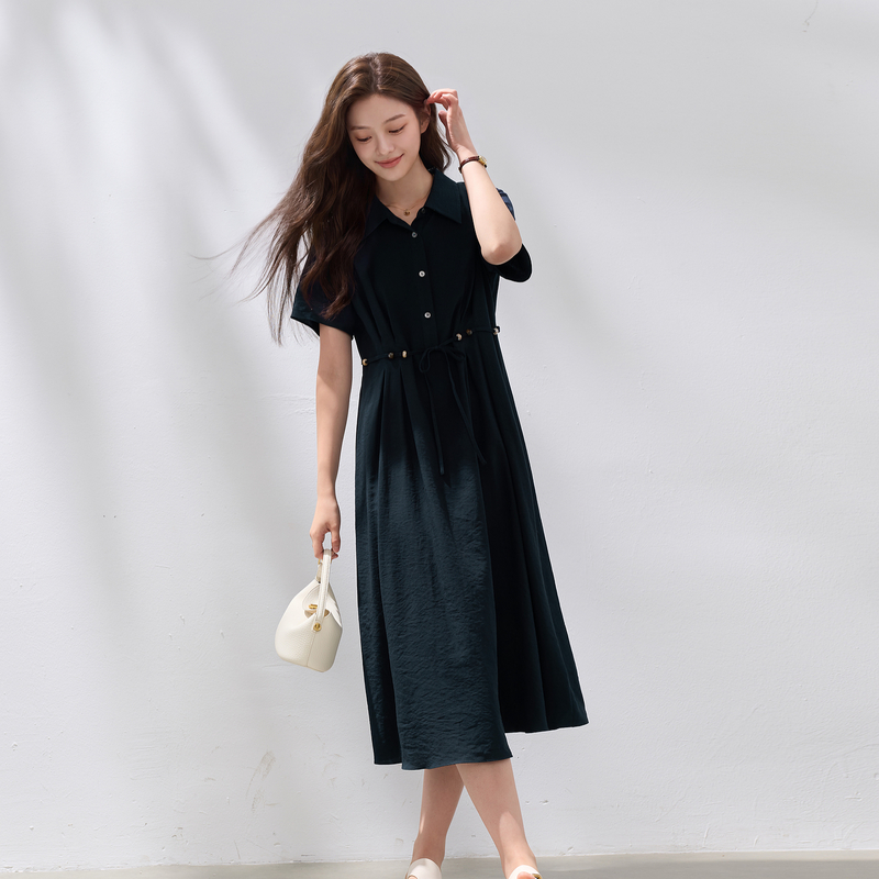 13699633.三彩若潮大码女装2026秋季新款抽绳收腰A字连衣裙长裙藏肉微胖MM