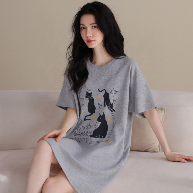 13700508.猫人纯棉女士睡衣睡裙夏款卡通甜美大码宽松可外穿家居服睡衣