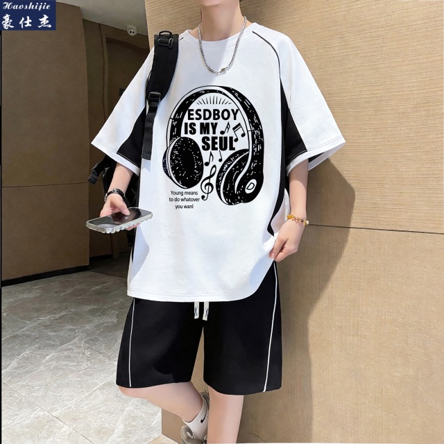13703485.《简约时尚》夏季青少年新款休闲舒适透气短袖套装